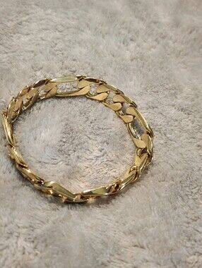 Gold Linked Curb Bracelet - Women Jewelry